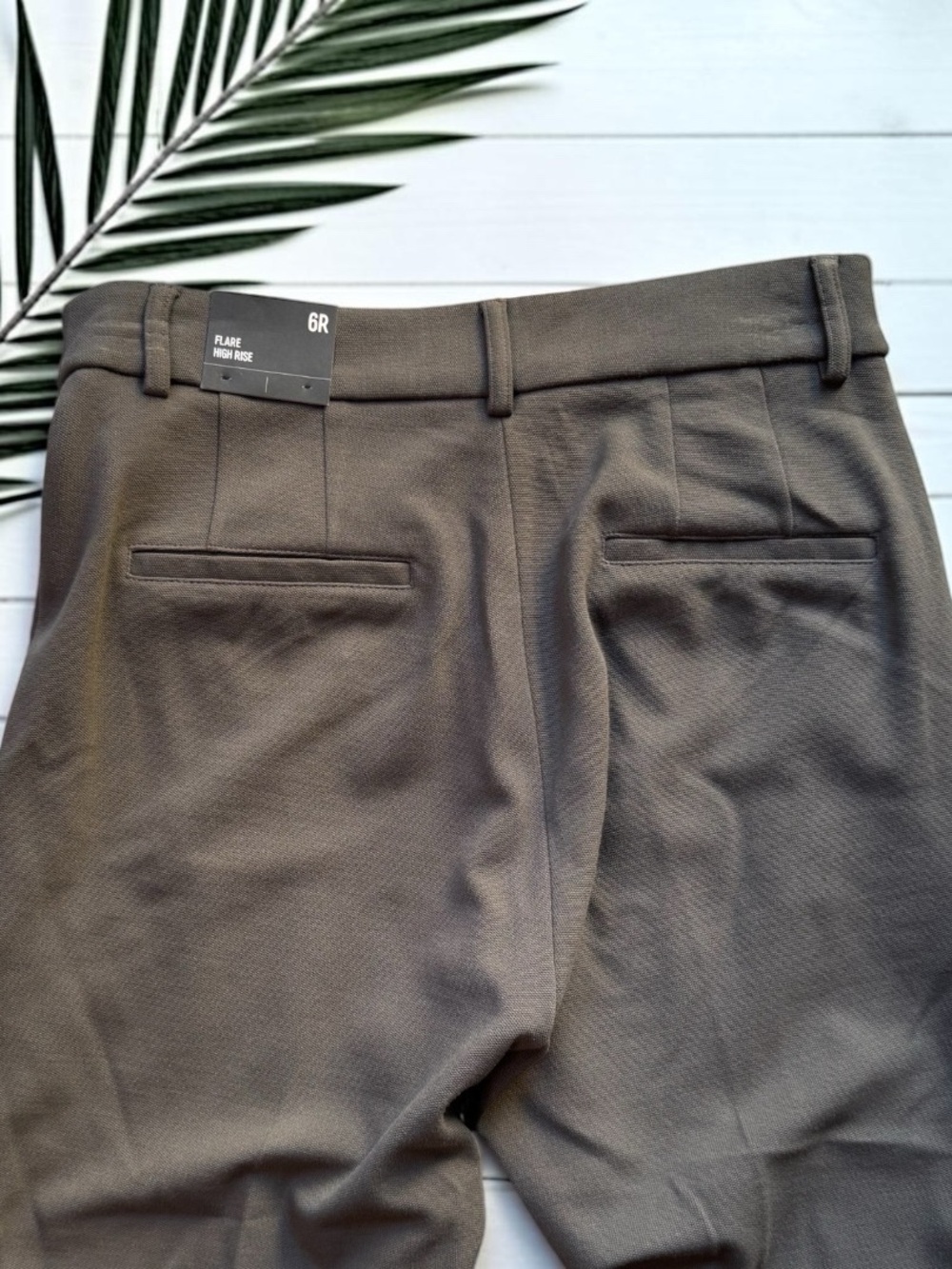 Express High Rise Flare Dress Pants Gray NWT Women’s Size 6R - Picture 3 of 9
